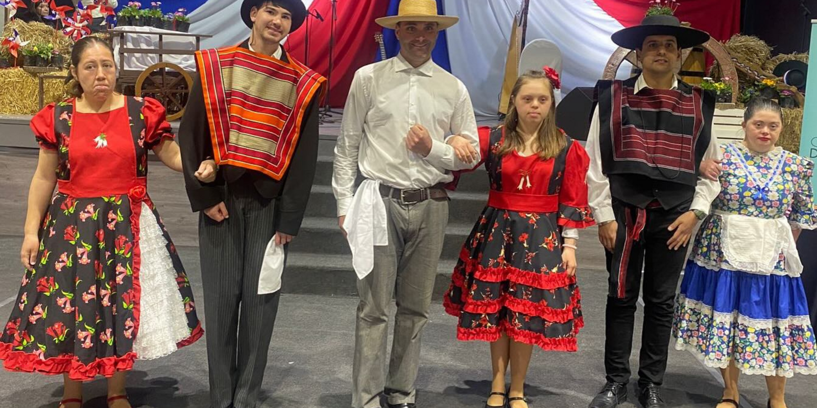 Concurso intercomunal de cueca en el Club Providencia