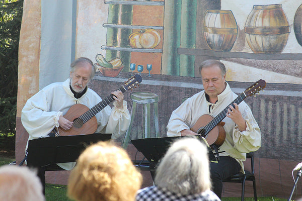 Participación de alumnos a obra musical “El Quejote – Dos guitarras dialogando con el público”