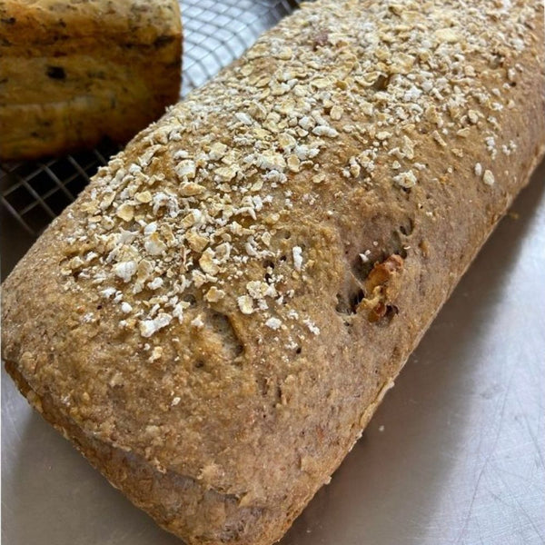 Pan de molde integral con nuez y avena